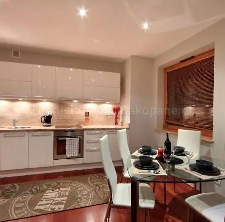 Madera 2 Na Polnej زاكوباني